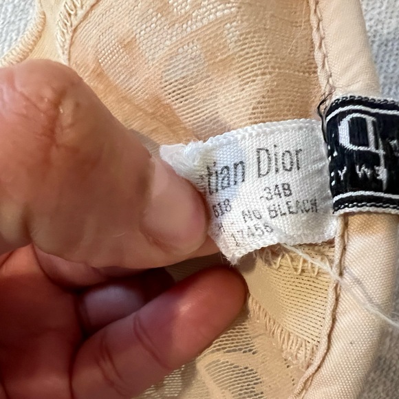 Dior Sheer Nude Mesh Monogram Strapless Bra . - Picture 7 of 9
